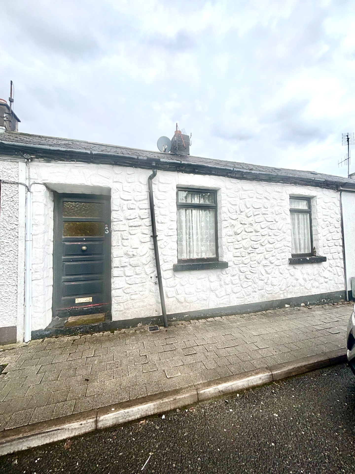 3 Newline, Castlebar