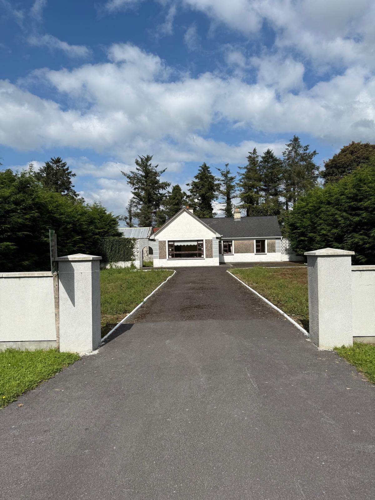 Carrowgarve, Balla