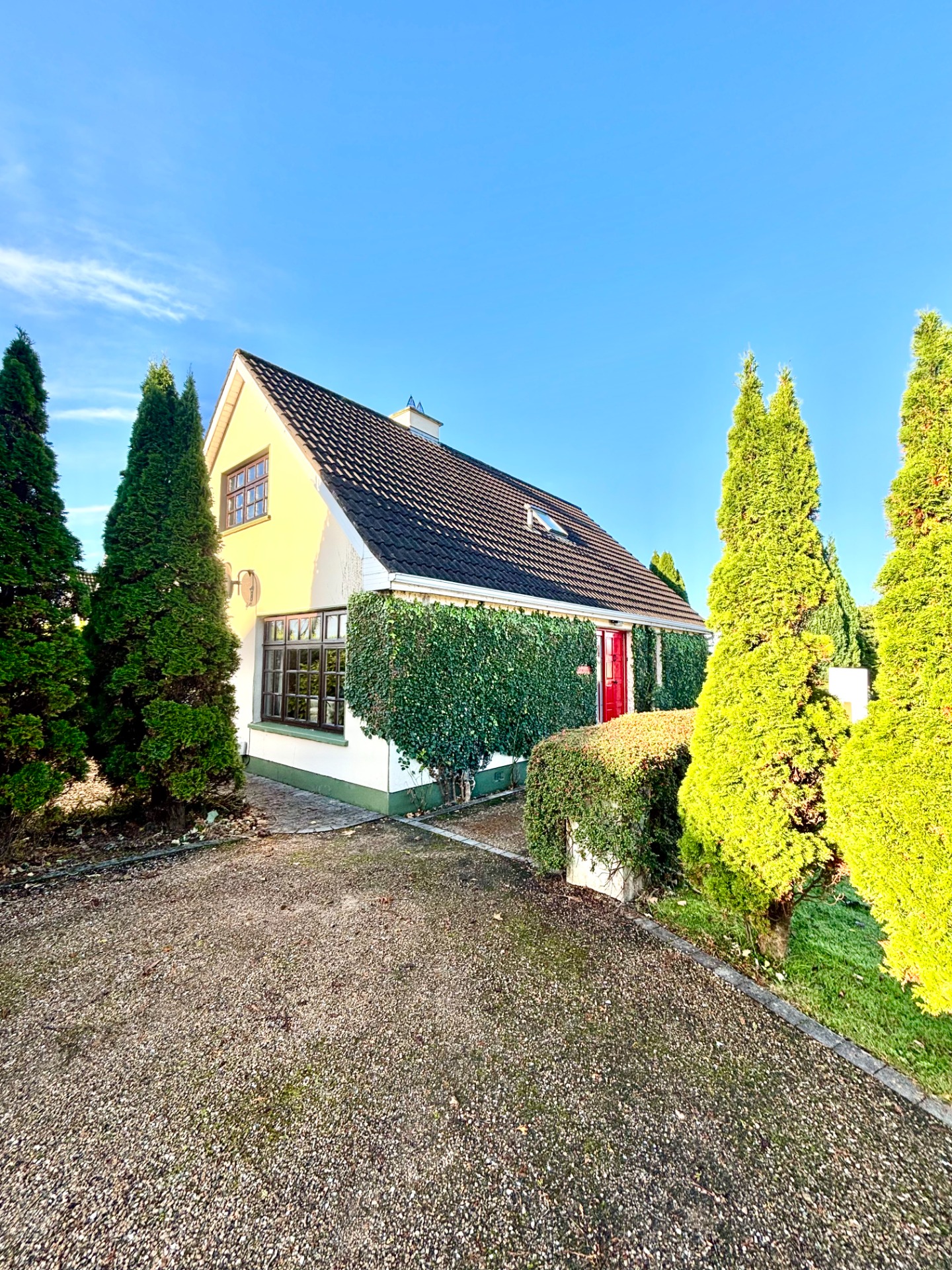 29 Kennedy Gardens, Castlebar