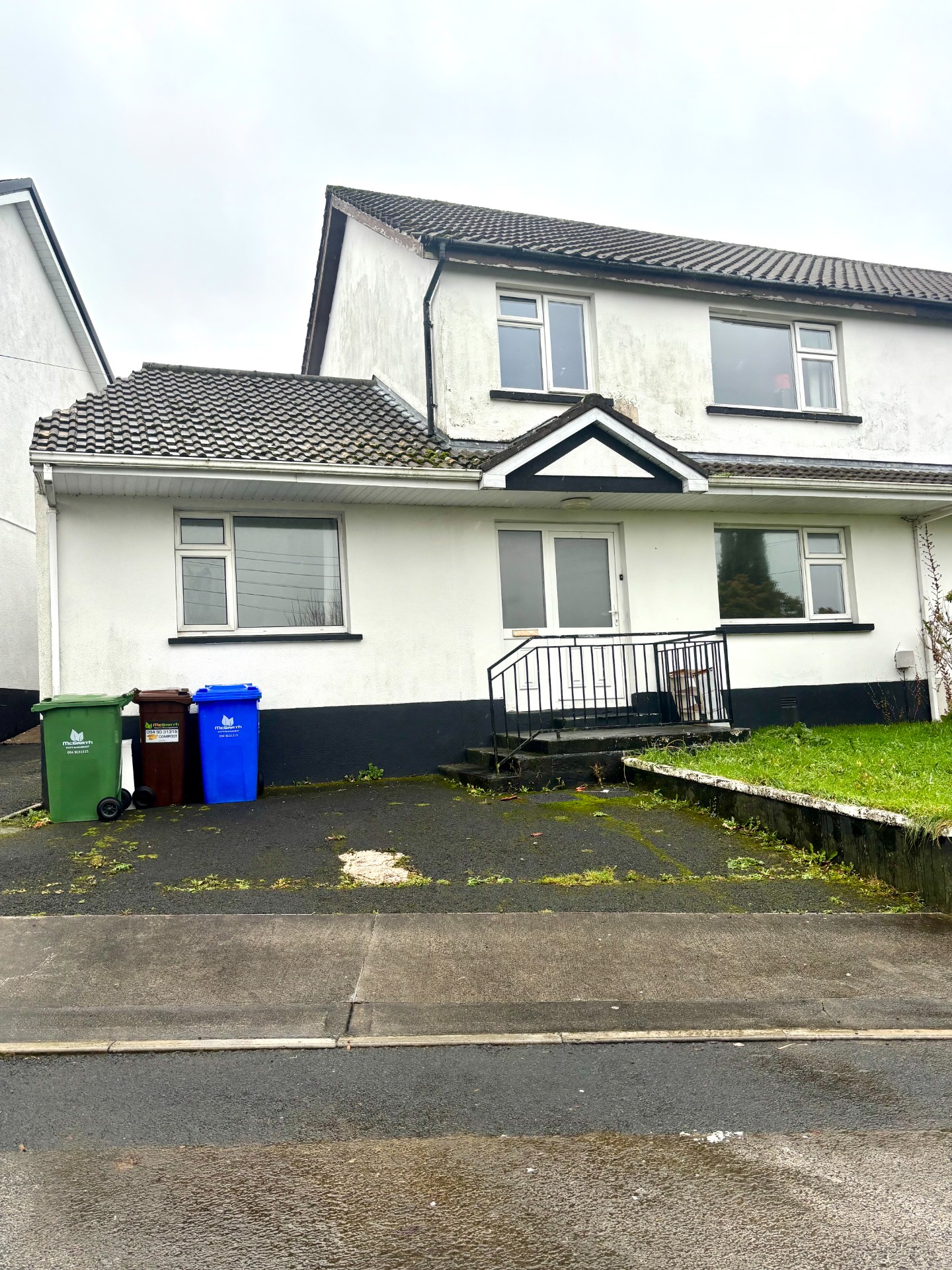 13 Kennedy Gardens, Castlebar