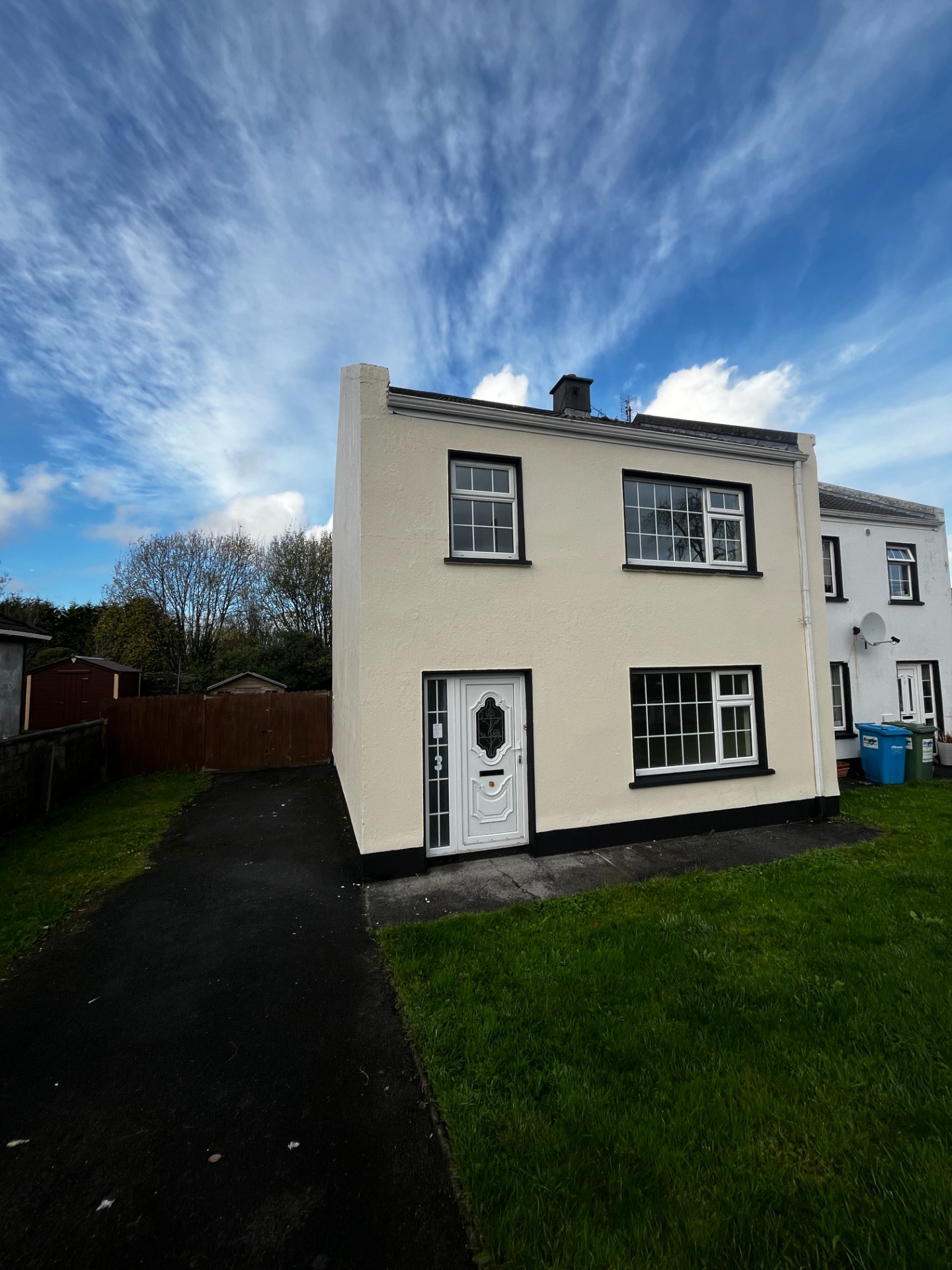 3 Lawn Park, Castlebar