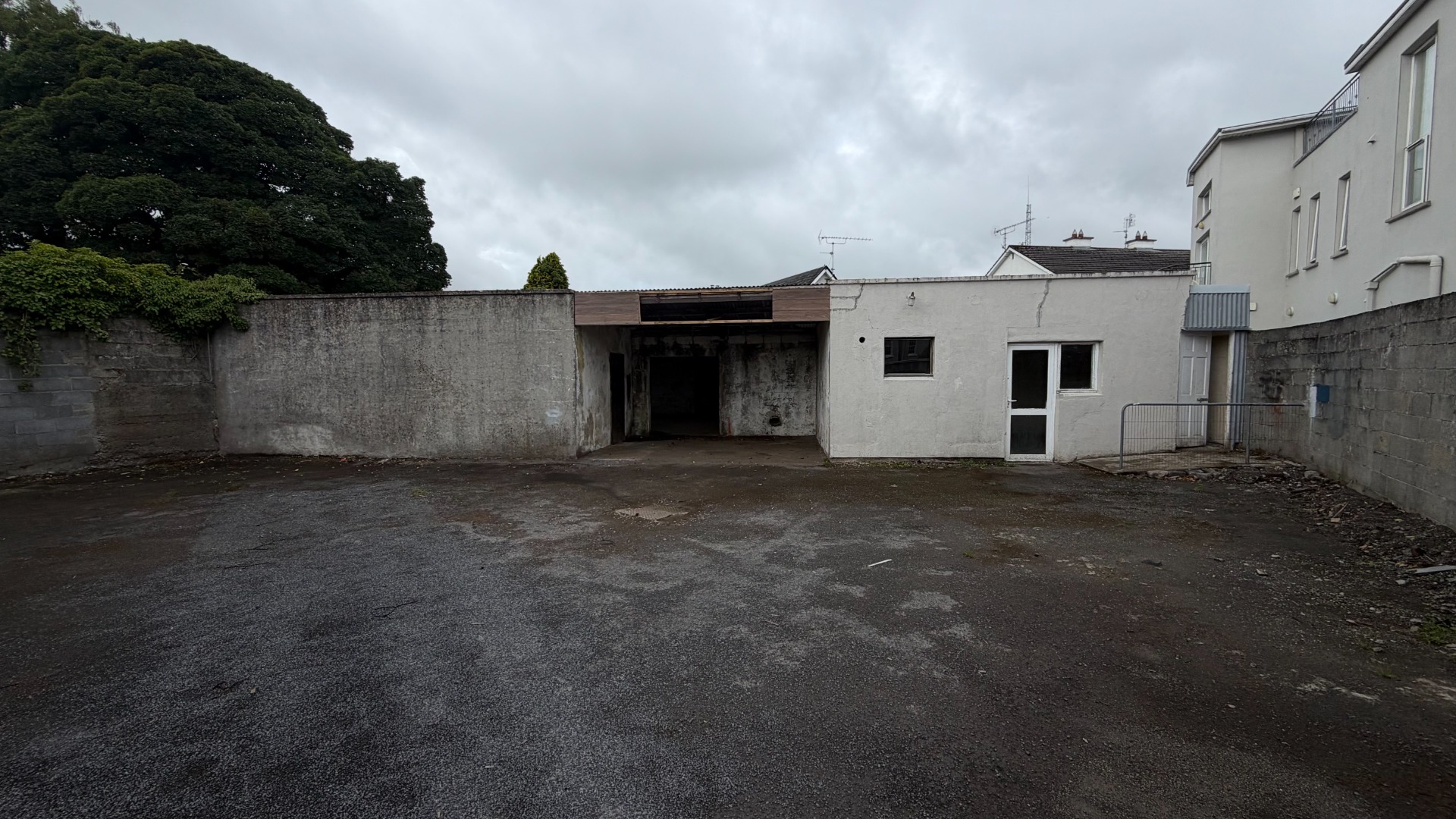 Pontoon, Castlebar